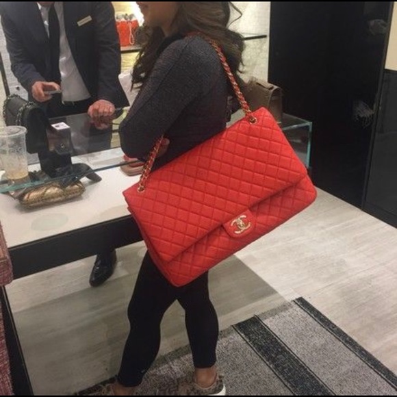 *** SOLD *** Chanel XXL Airline Flap Bag red Gold - Picture 7 of 11